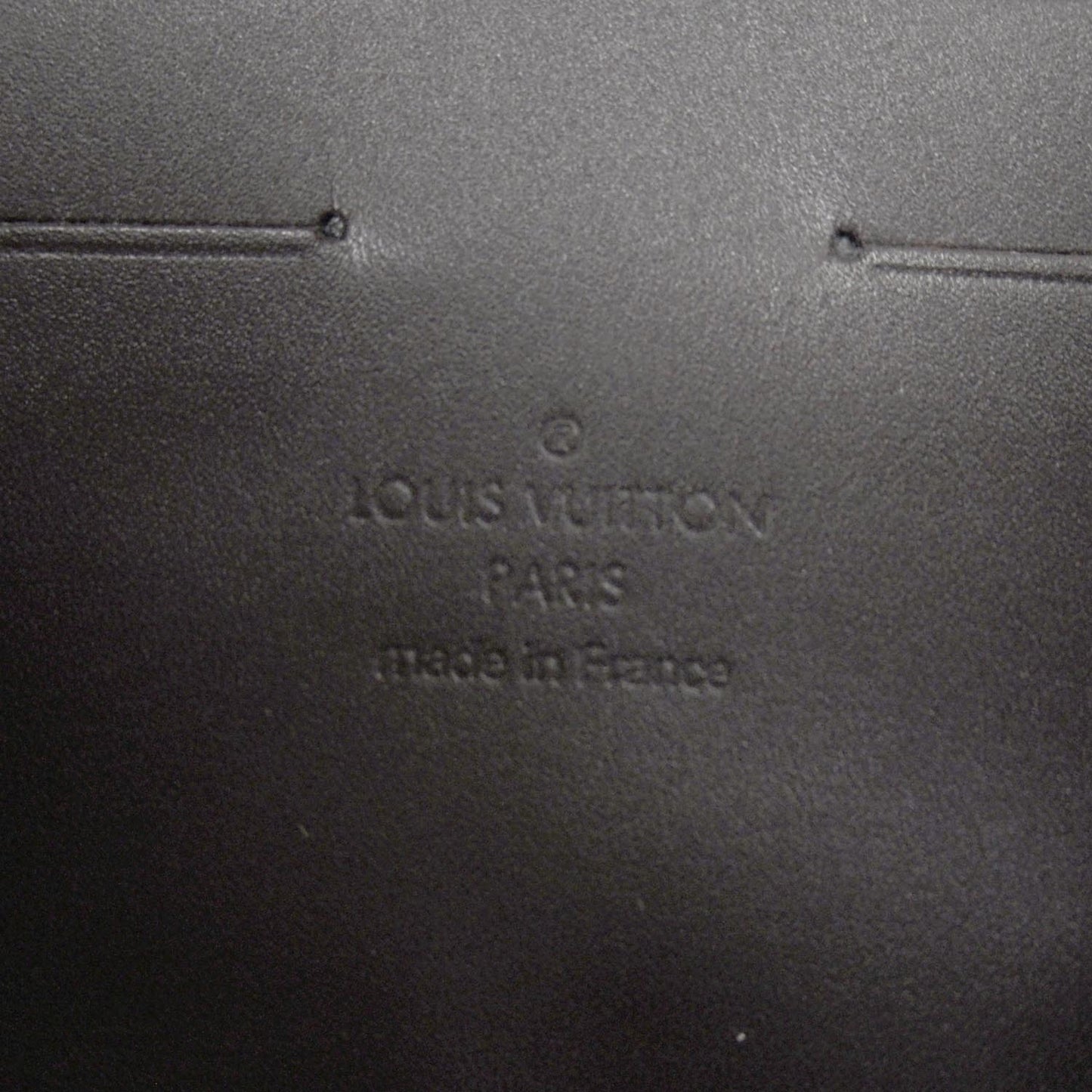 Vernis Robertson Clutch Amarante