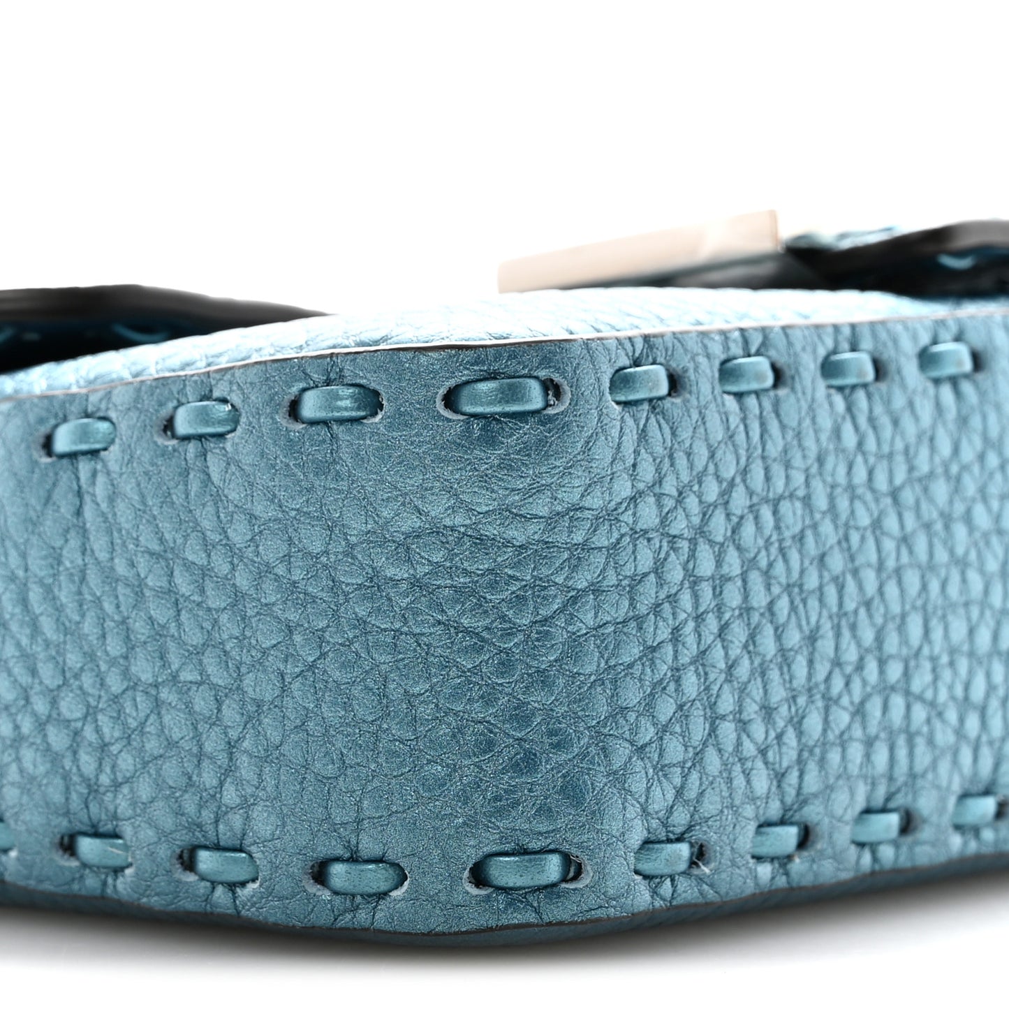 Metallic Cuoio Roma Sellerissima Nappa Sintetica Tape Stitch Mini Baguette Placca Argento