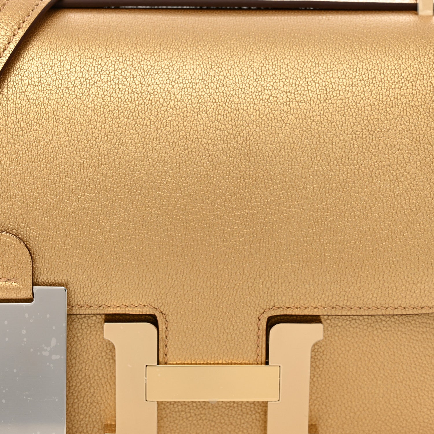 Hermes Metallic Chevre Chamkilight Constance 18 Dore 6 of 10