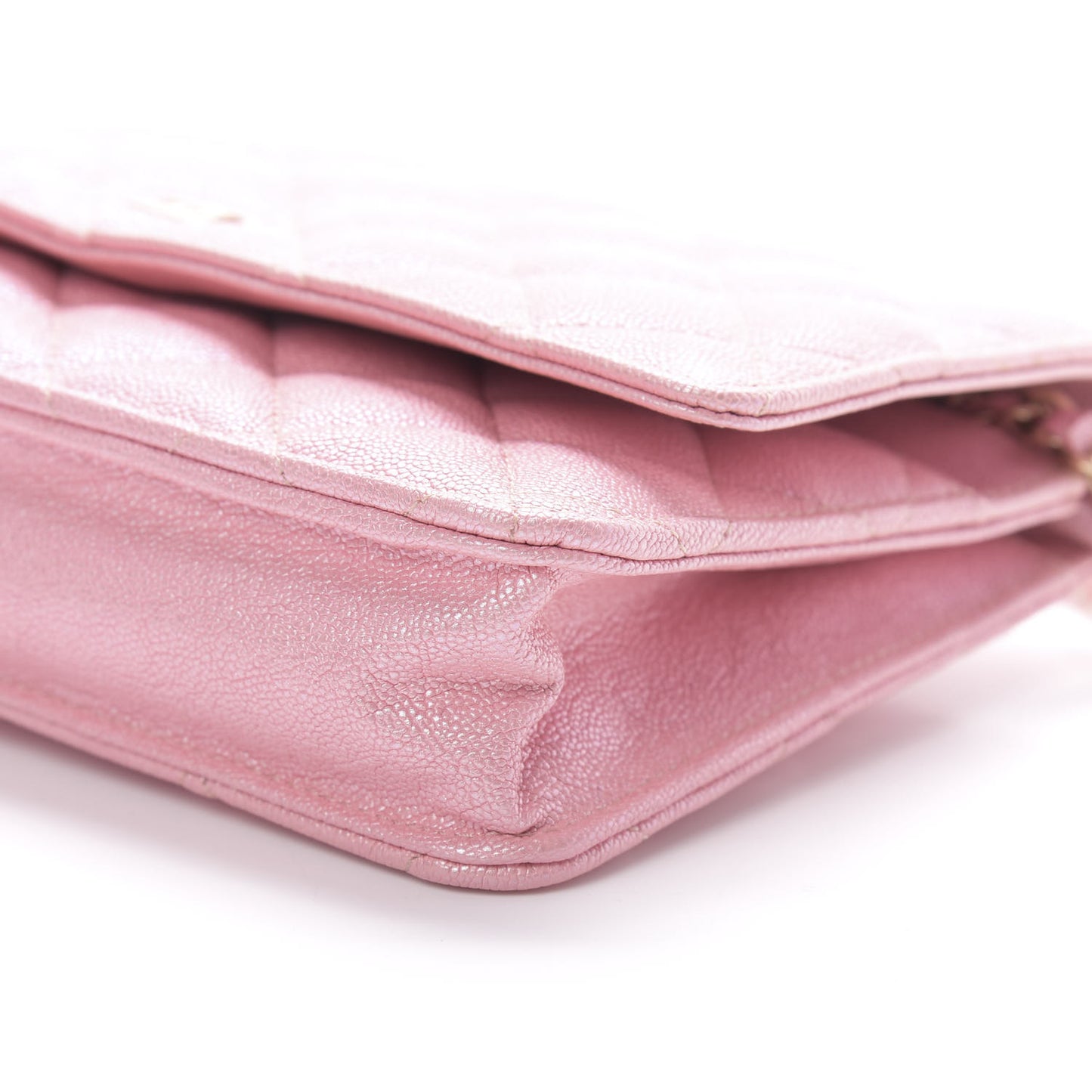 Iridescent Caviar Quilted Wallet on Chain WOC Pink