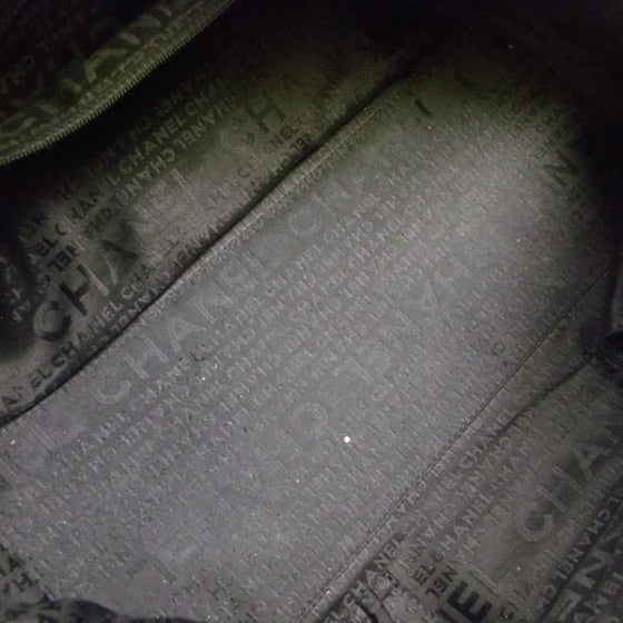 Caviar Square Stitched Bag Black