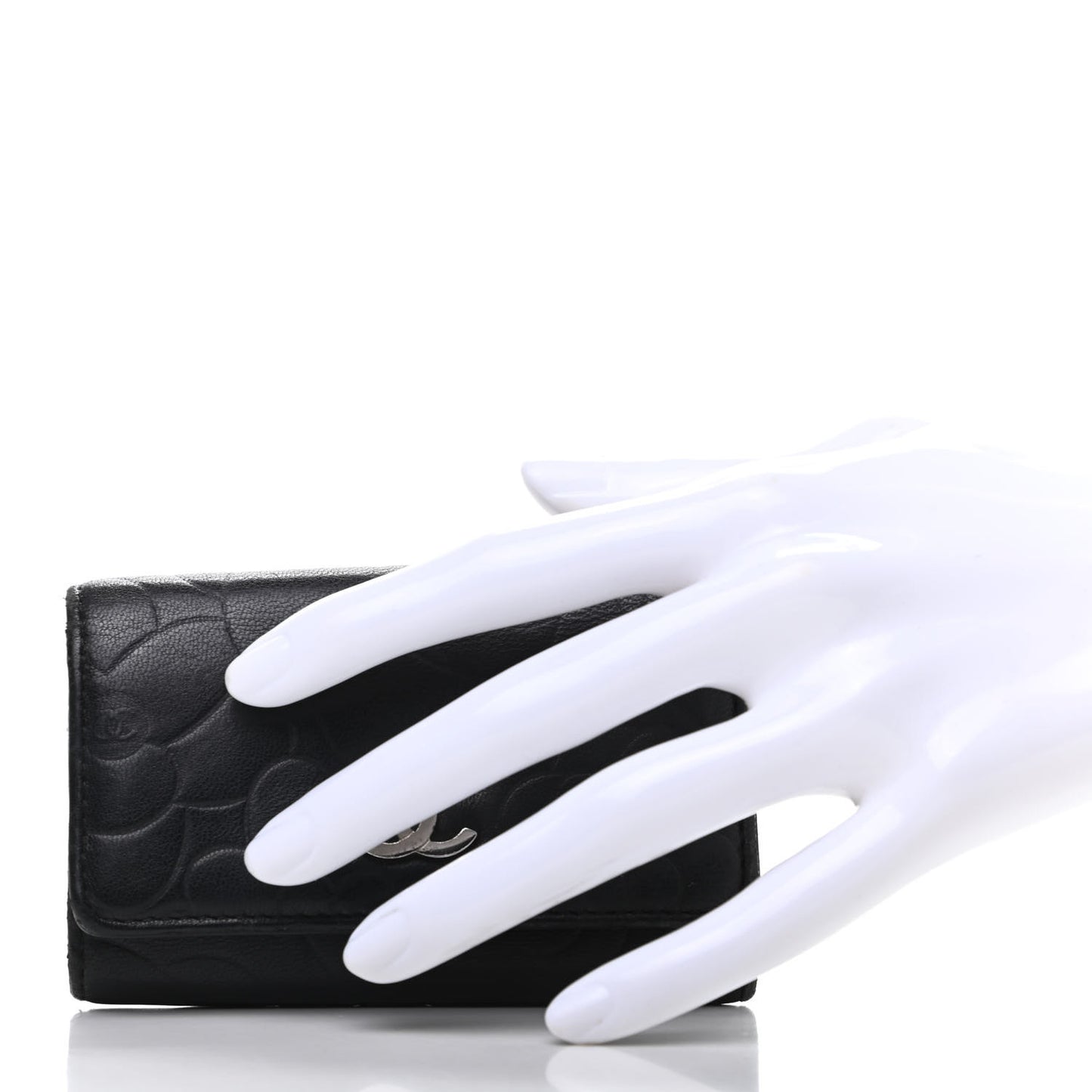 Lambskin Camellia Embossed 6 Key Holder Black