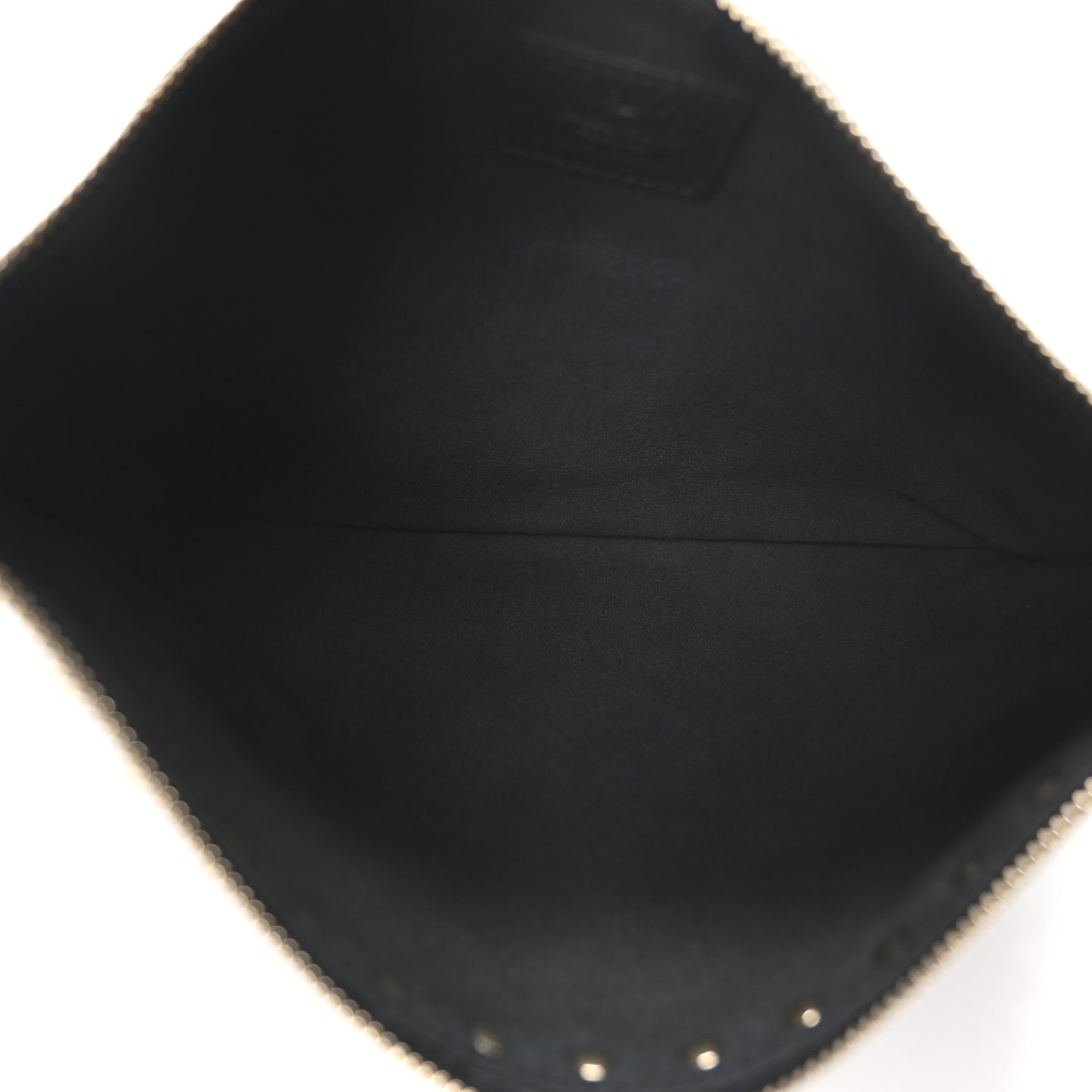 Calfskin Rockstud Zip Pouch Black Black