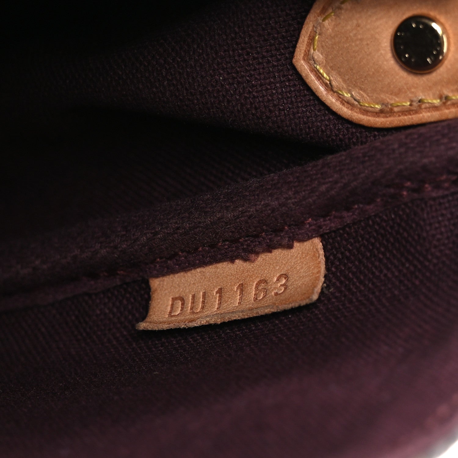 Louis Vuitton Monogram Favorite MM 8 of 13