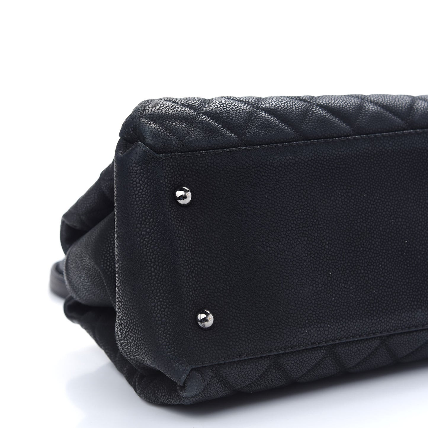 Iridescent Caviar Quilted Lady Pearly Tote Black