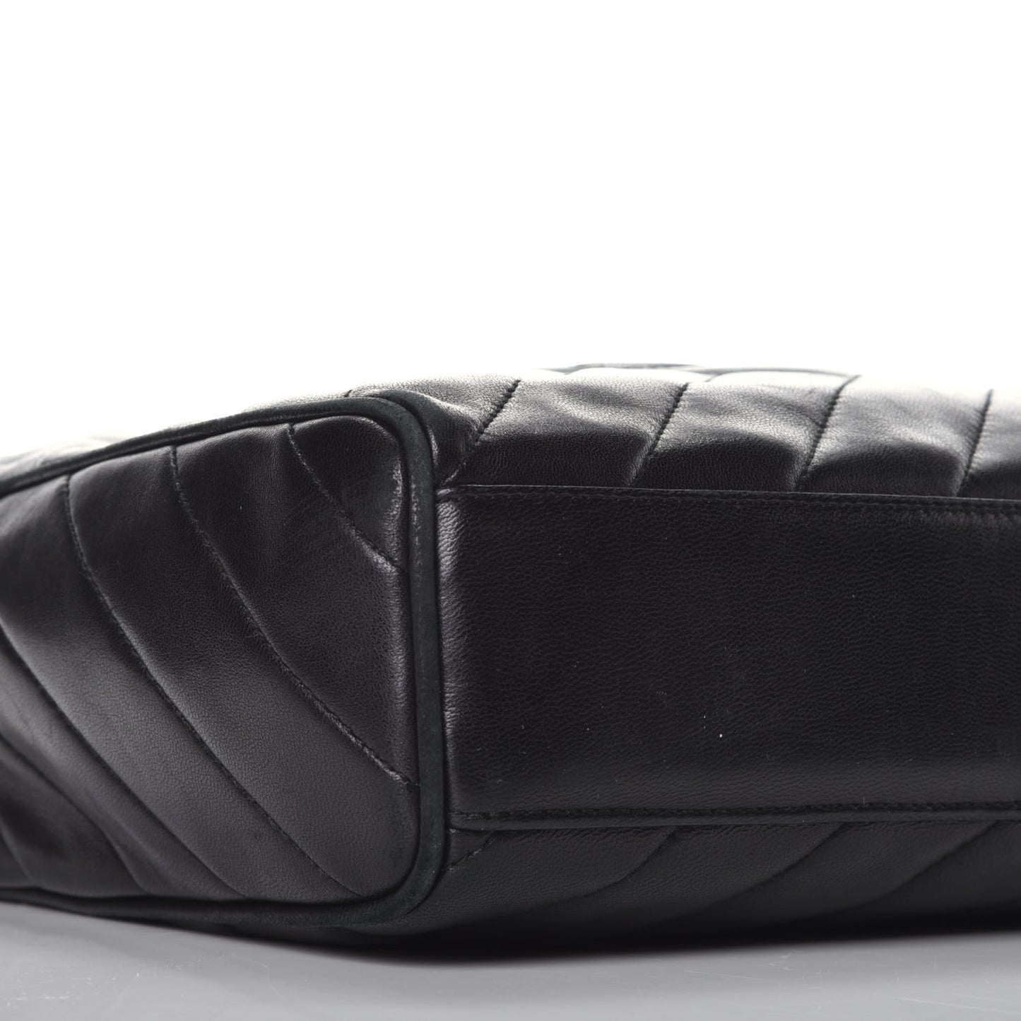 Lambskin Quilted CC Tassel Camera Case Black