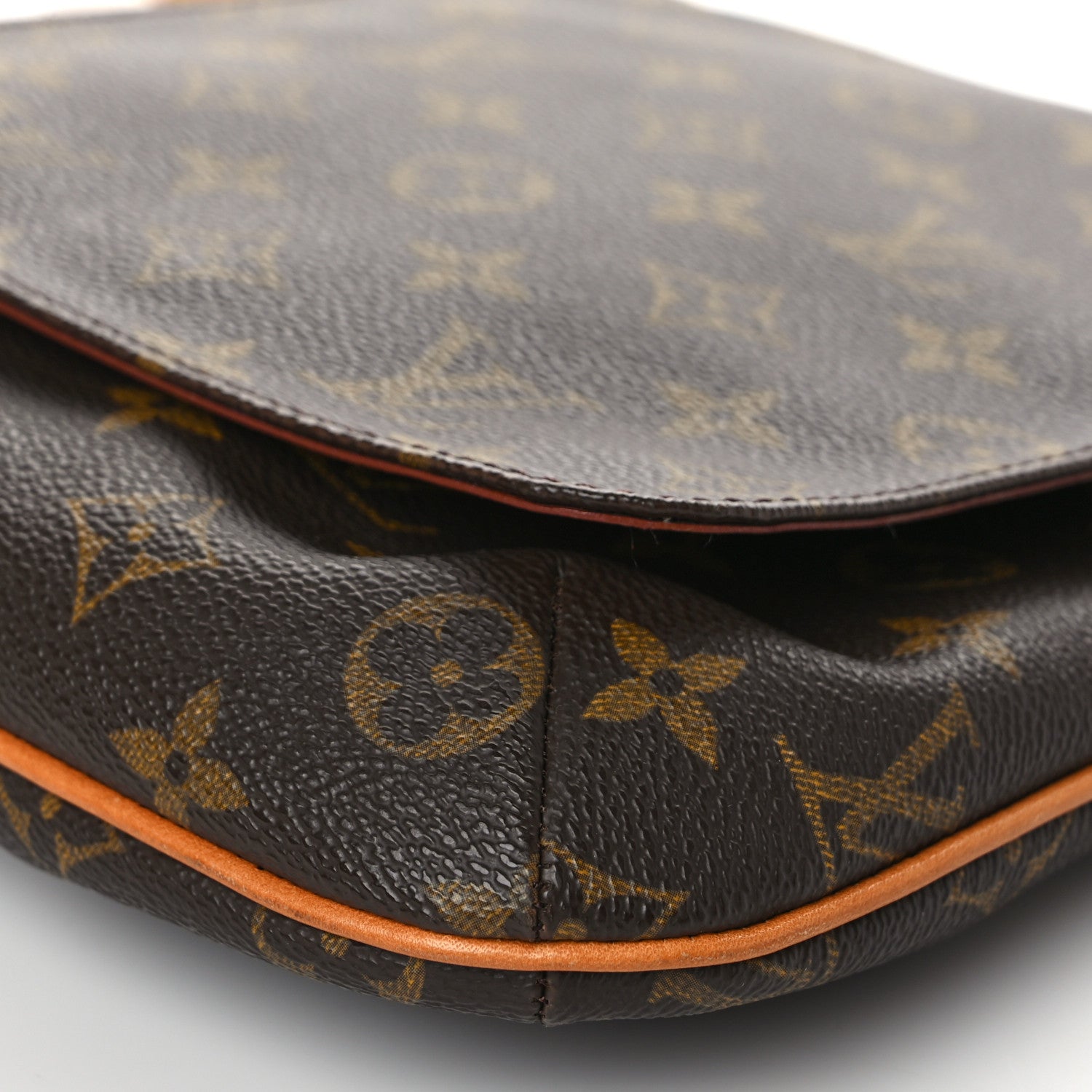Louis Vuitton Monogram Musette Salsa 8 of 8