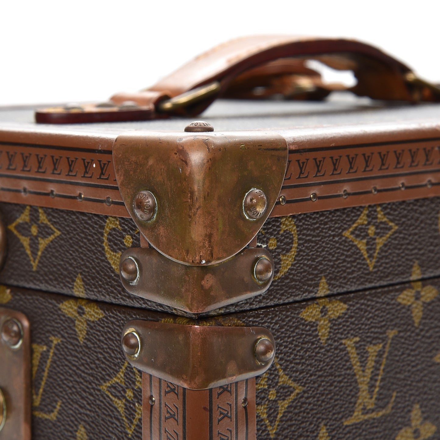 Monogram Boite Flacons Beauty Train Trunk Case