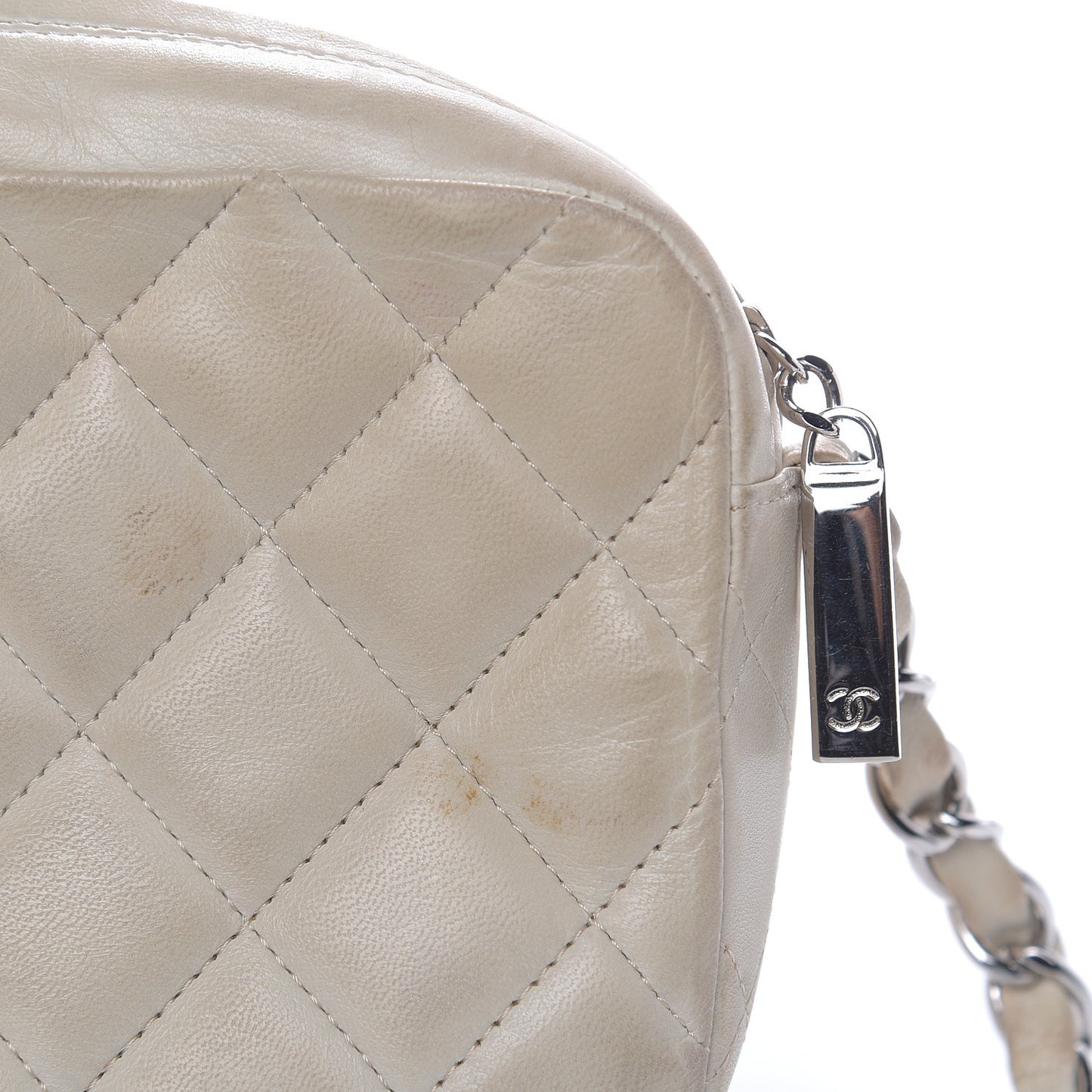 Lambskin Quilted Timeless Camera Case White