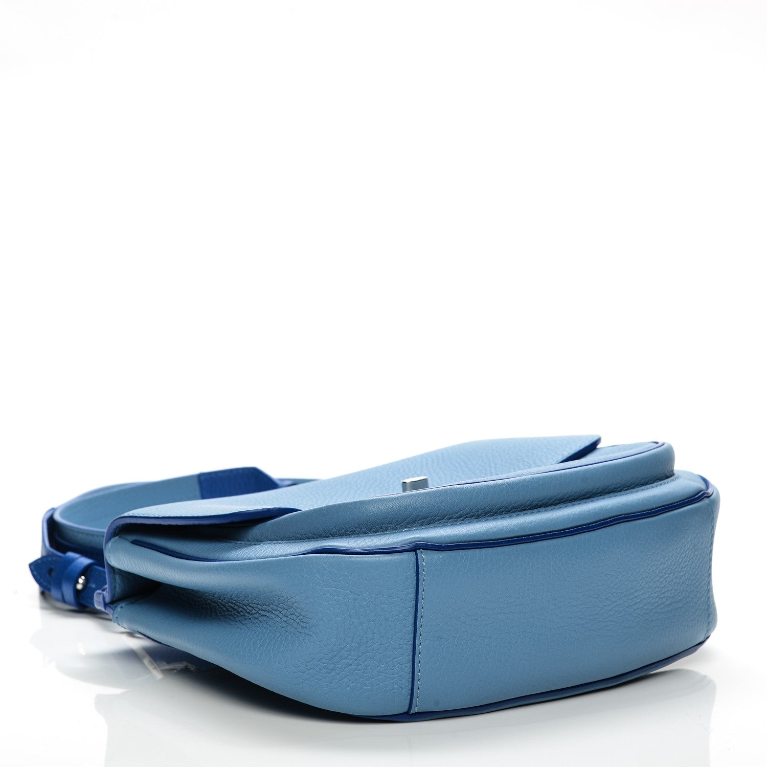 Louis Vuitton Taurillon Marceau Bleuet 4 of 6