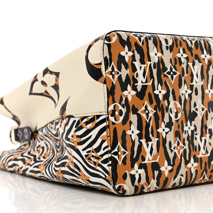 Louis Vuitton Monogram Giant Jungle NéoNoé Ivory 8 of 8