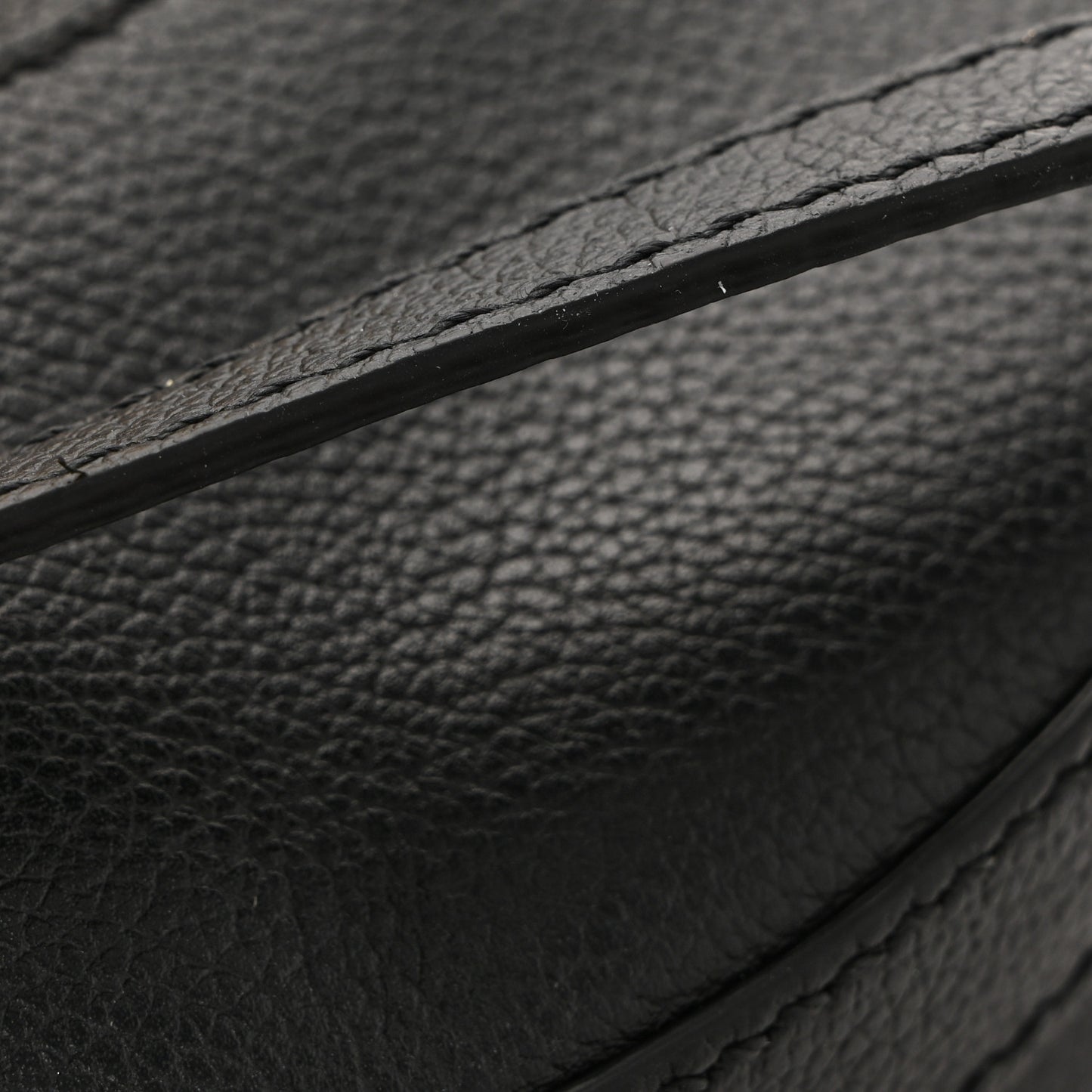 Calfskin La Medusa Round Camera Bag Black