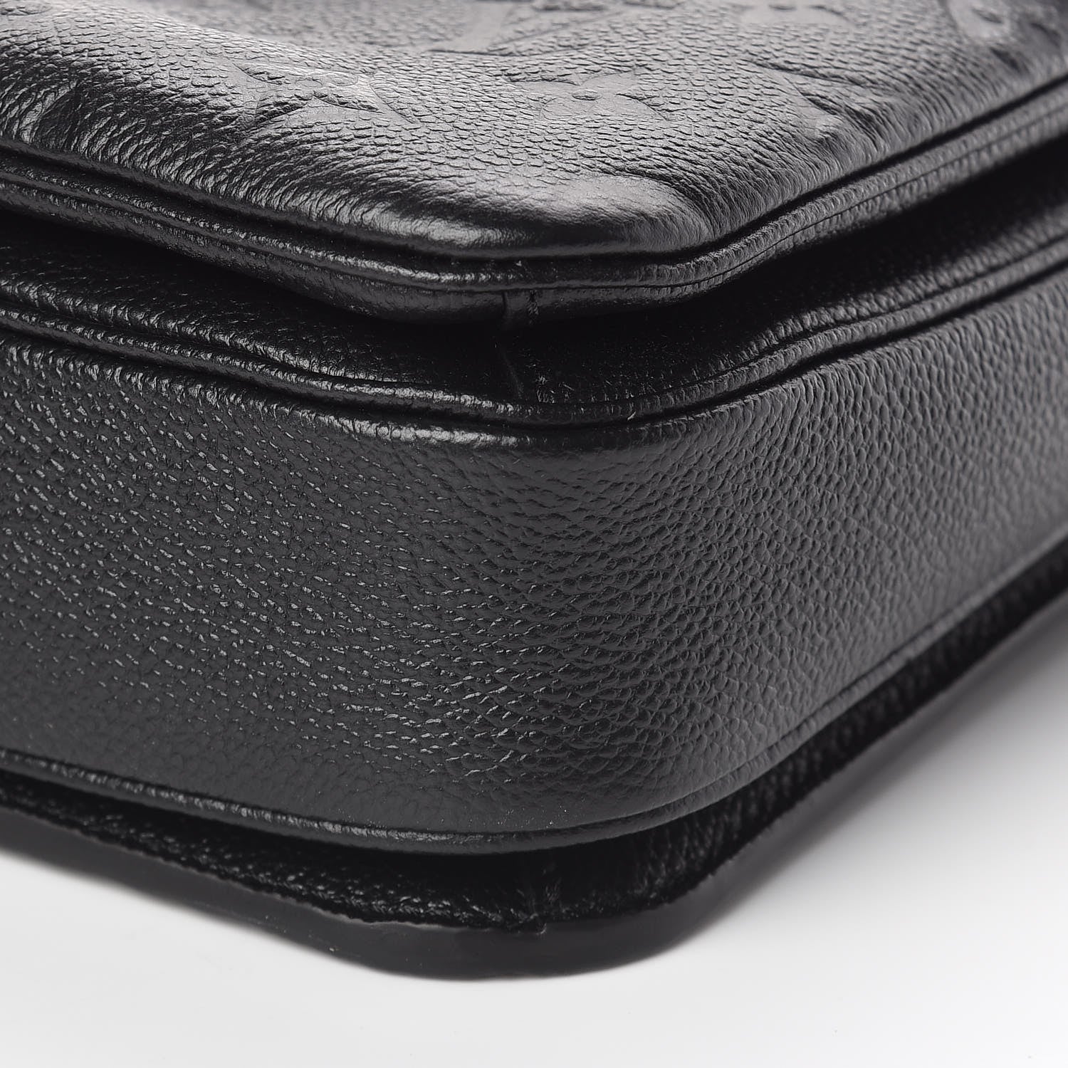 Louis Vuitton Empreinte Pochette Metis Black 11 of 11