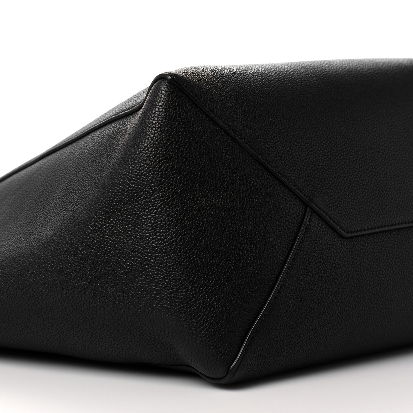 Soft Grained Calfskin Small Belt Cabas Phantom Black