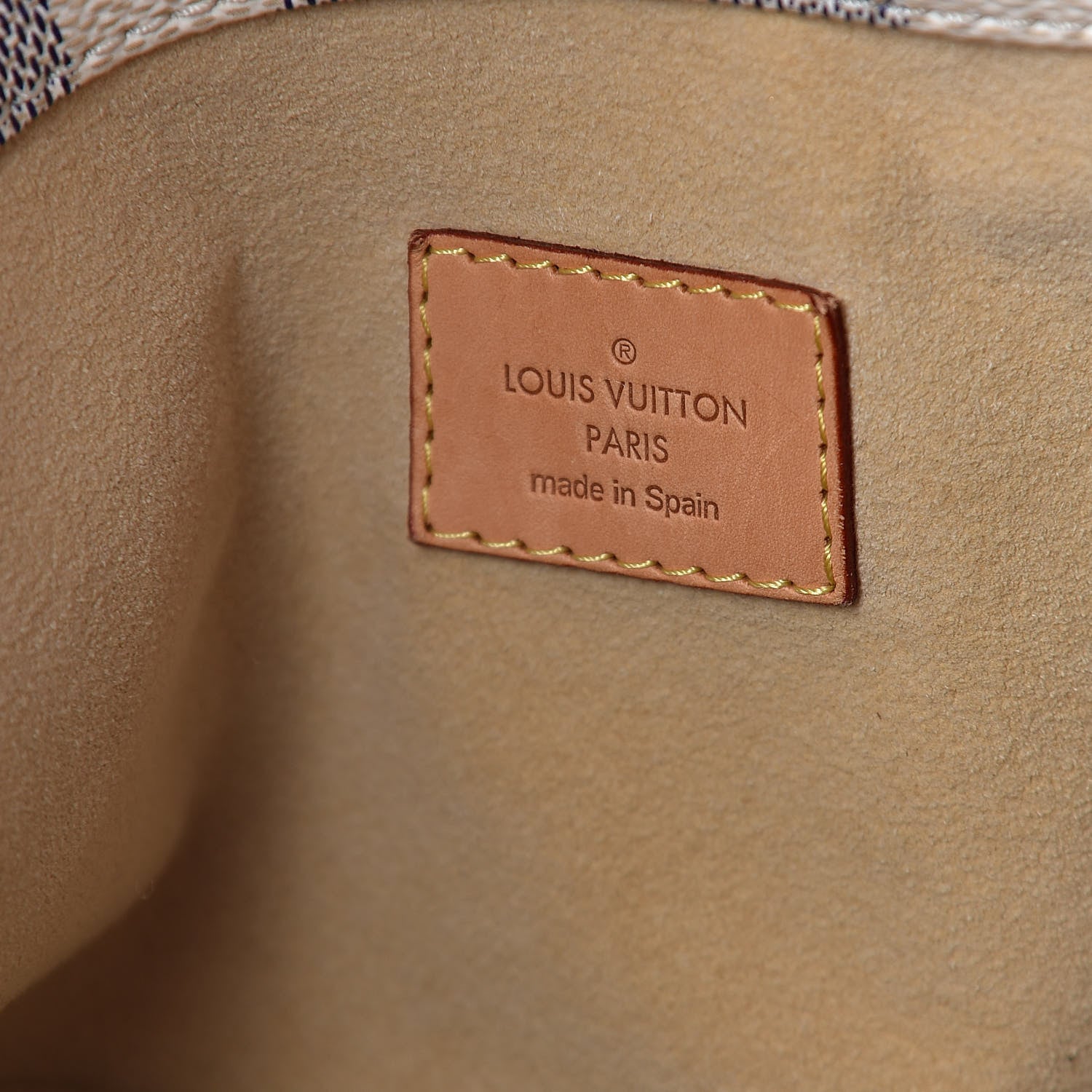 Louis Vuitton Damier Azur Artsy GM 6 of 9