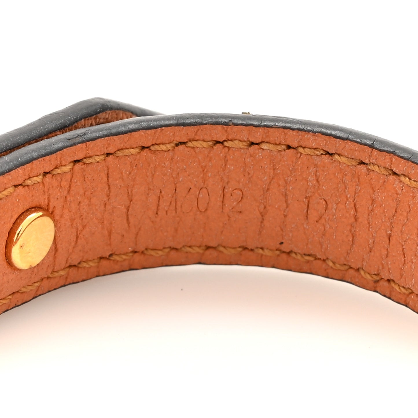 Monogram Essential V Bracelet 19