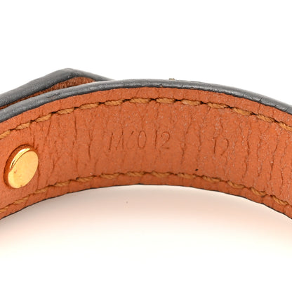 Louis Vuitton Monogram Essential V Bracelet 19 4 of 7
