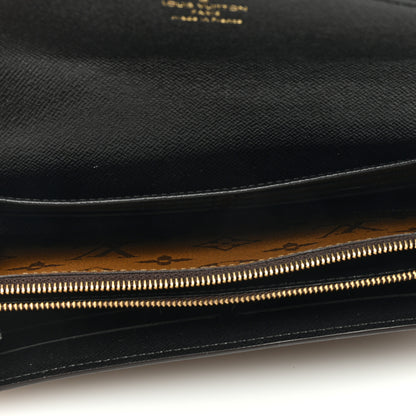 Louis Vuitton Reverse Monogram Giant Sarah Wallet 5 of 7