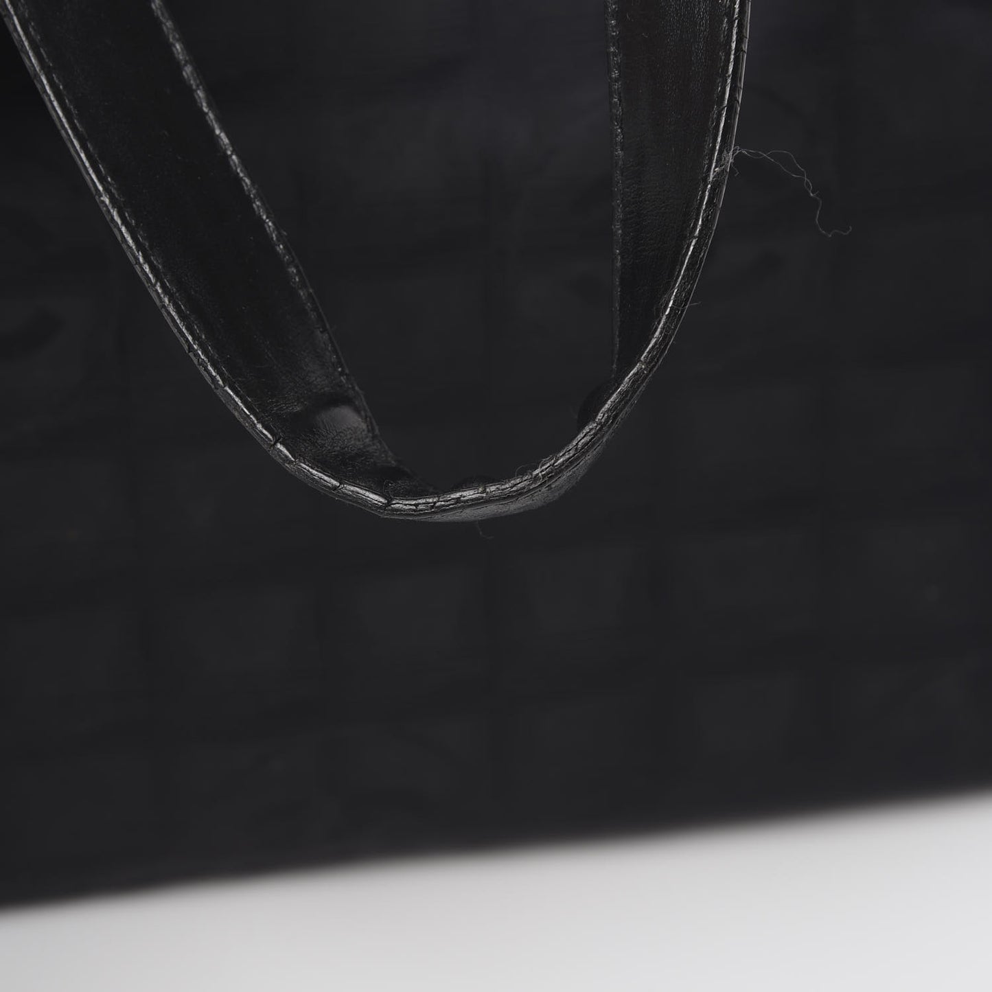 Nylon Medium Travel Tote Black