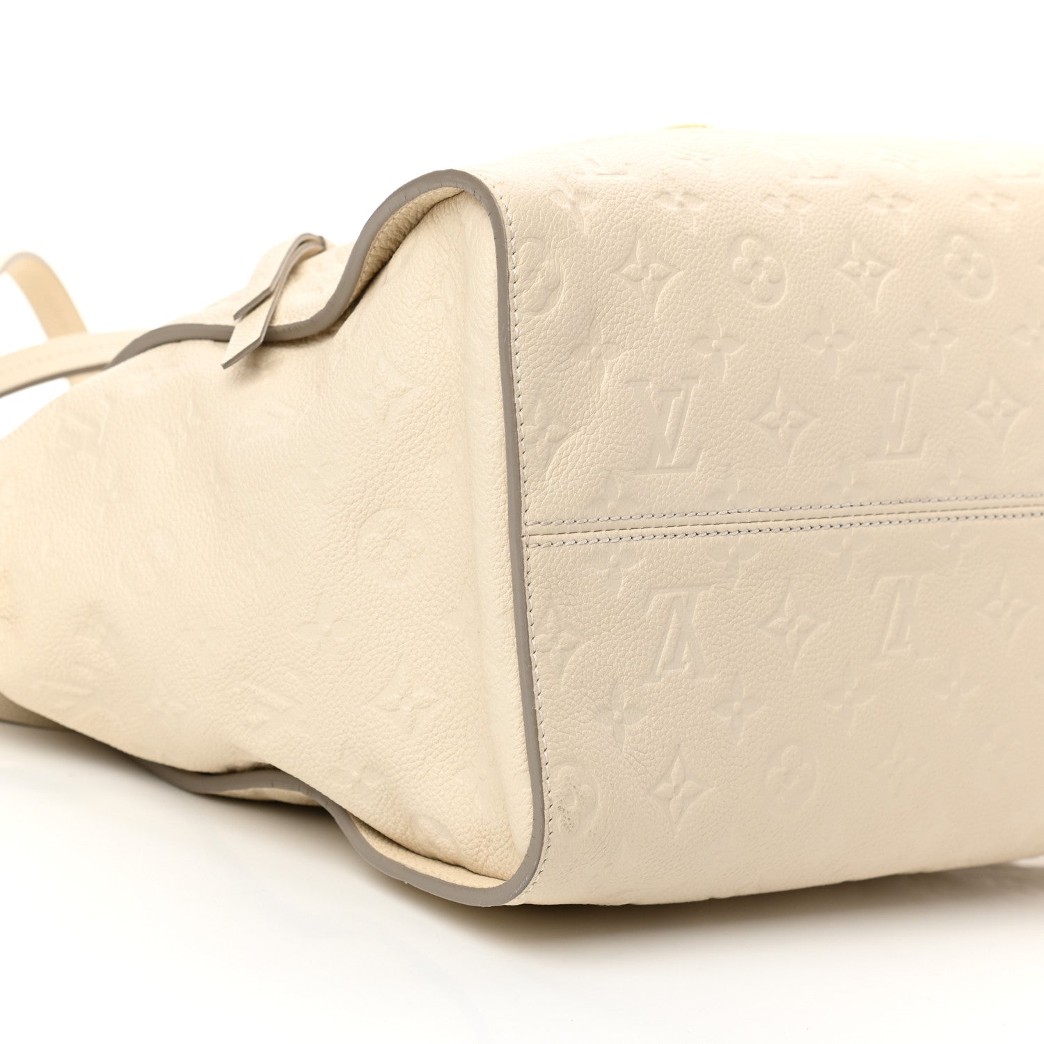 Louis Vuitton Empreinte Lumineuse PM Neige 17 of 25