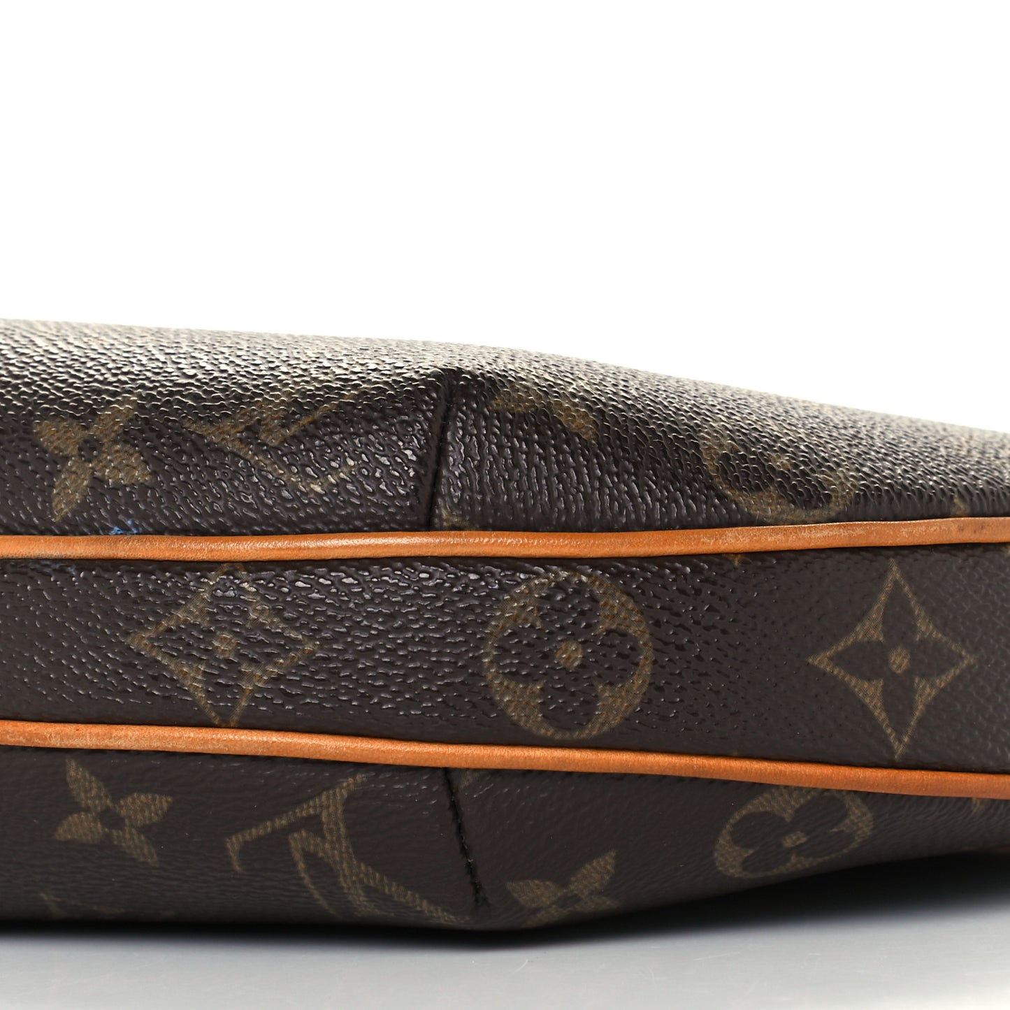 Monogram Croissant PM