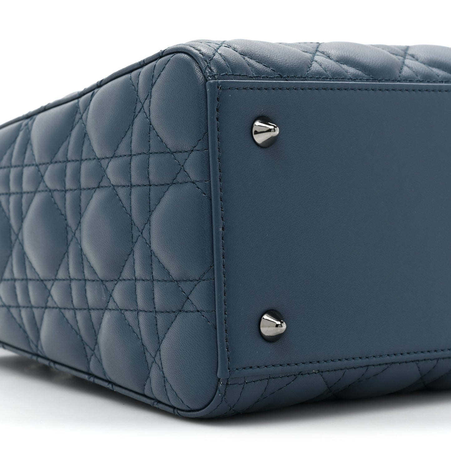 Lambskin Cannage Medium Lady Dior Blue