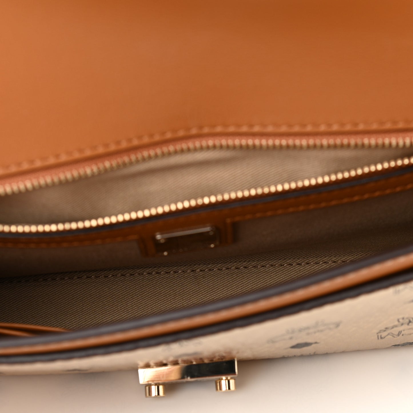 Metallic Visetos Medium Millie Crossbody Bag Berlin Gold
