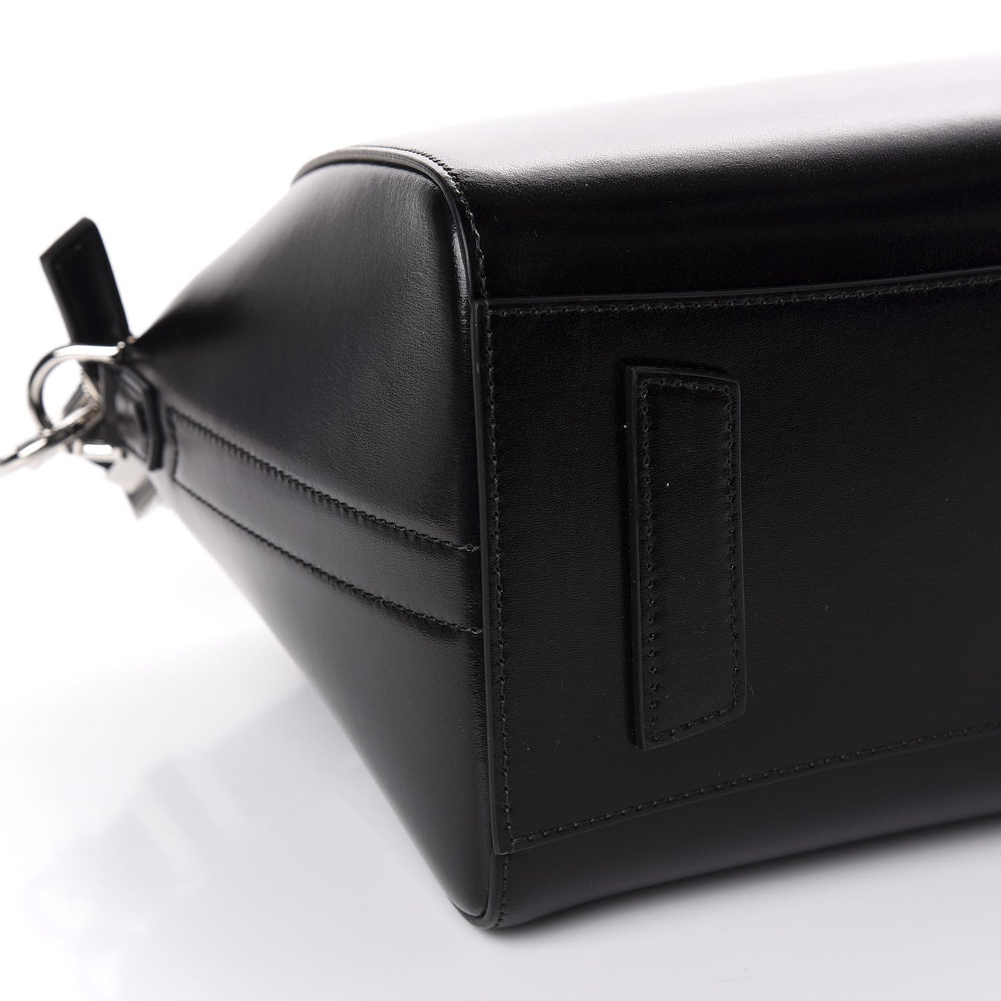 Shiny Lord Calfskin Small Antigona Black