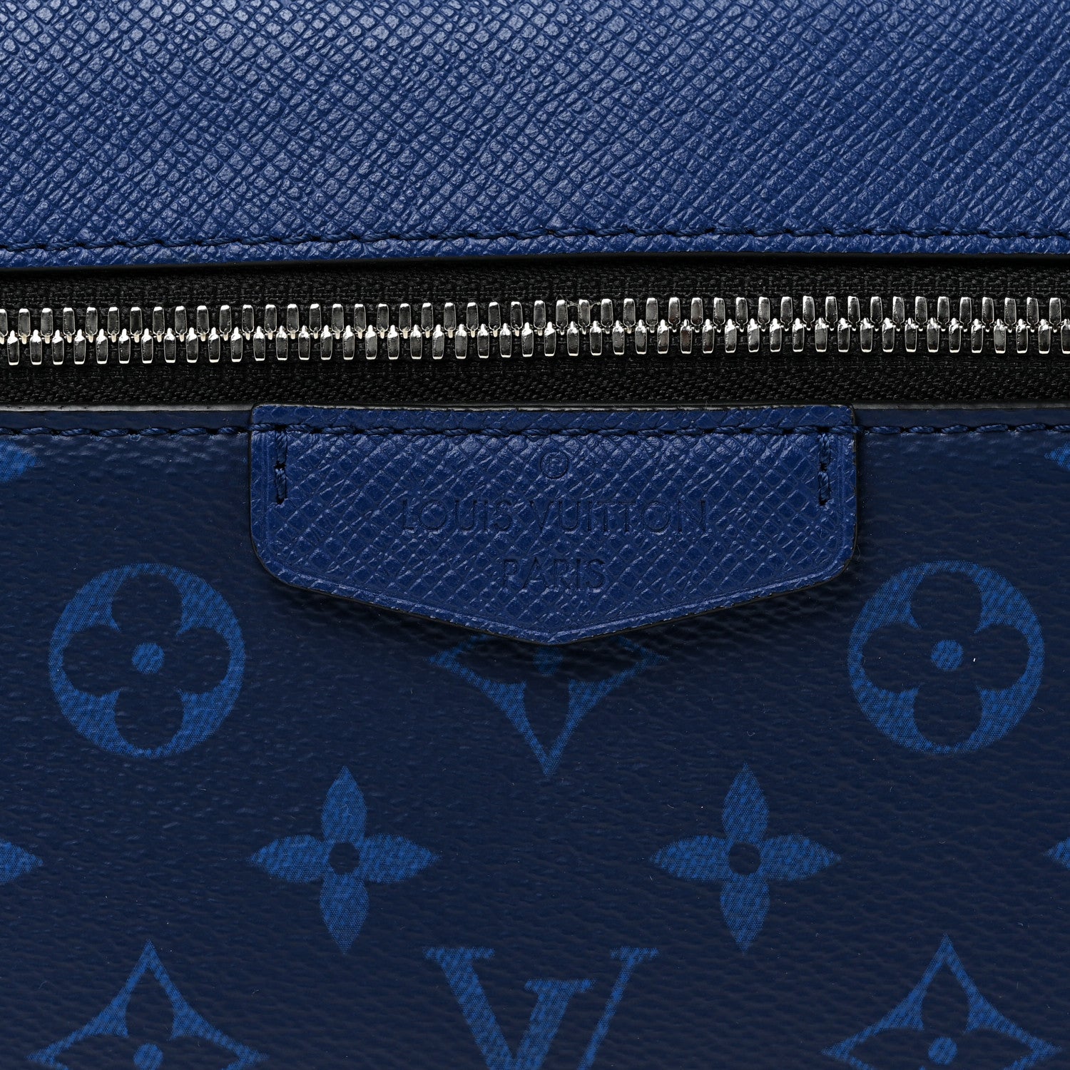 Louis Vuitton Taiga Monogram Outdoor Messenger Cobalt 7 of 13