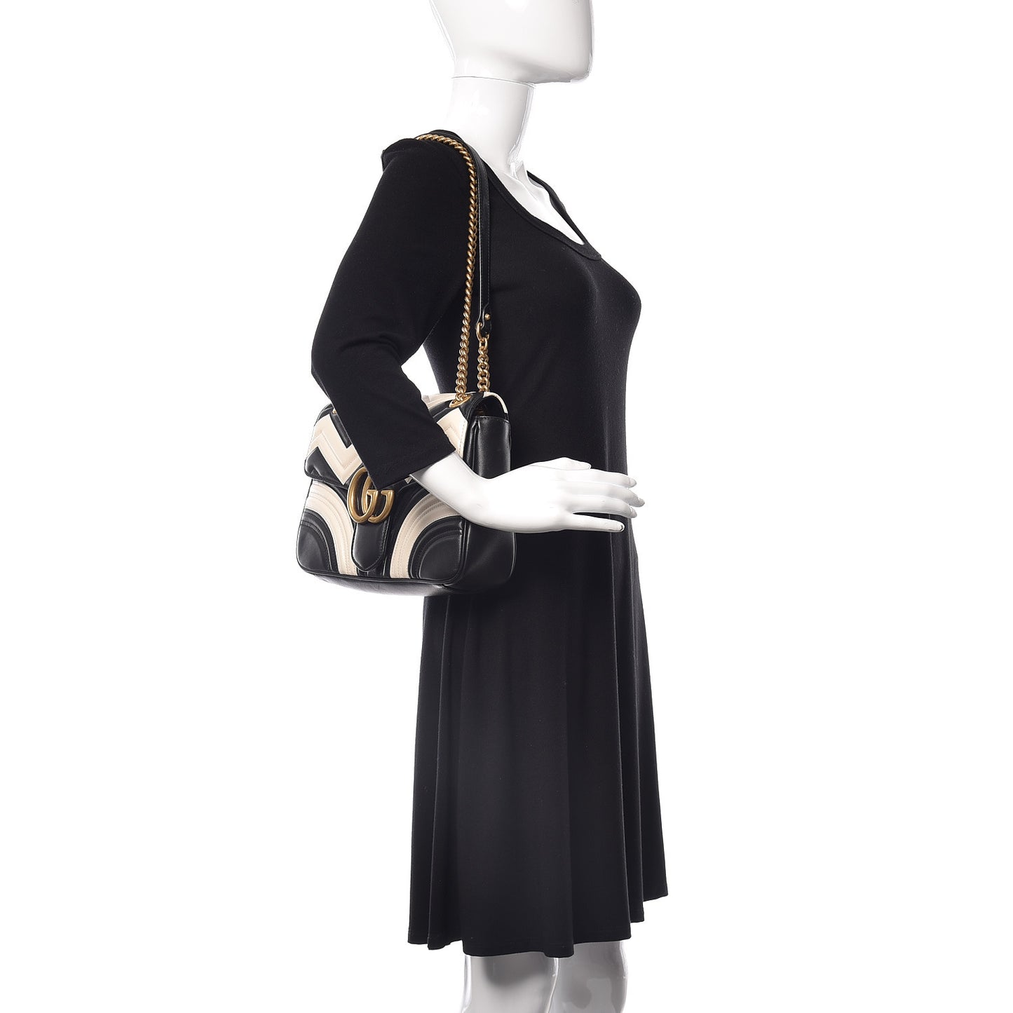 Calfskin Matelasse Medium GG Marmont Shoulder Bag Black White