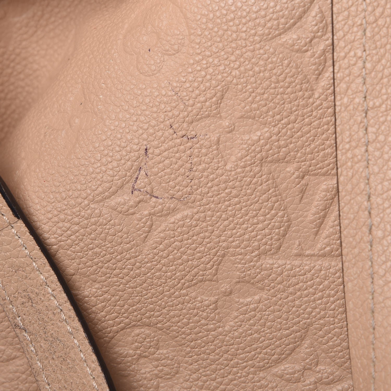 Louis Vuitton Empreinte Boetie Dune 10 of 15