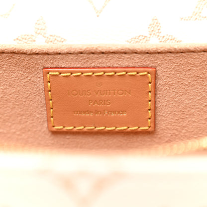 Louis Vuitton Monogram Dune Pochette Metis East West 6 of 10