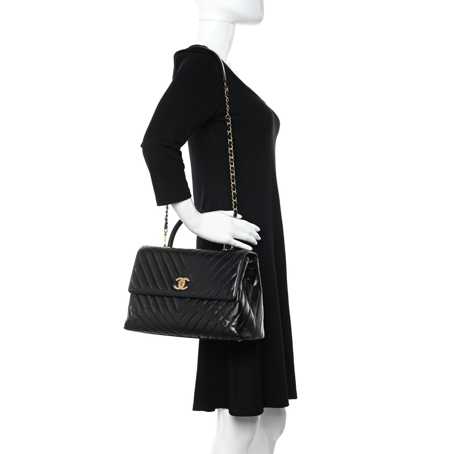 Chanel Calfskin Lizard Chevron Quilted Medium Coco Handle Flap Black 2 of 15