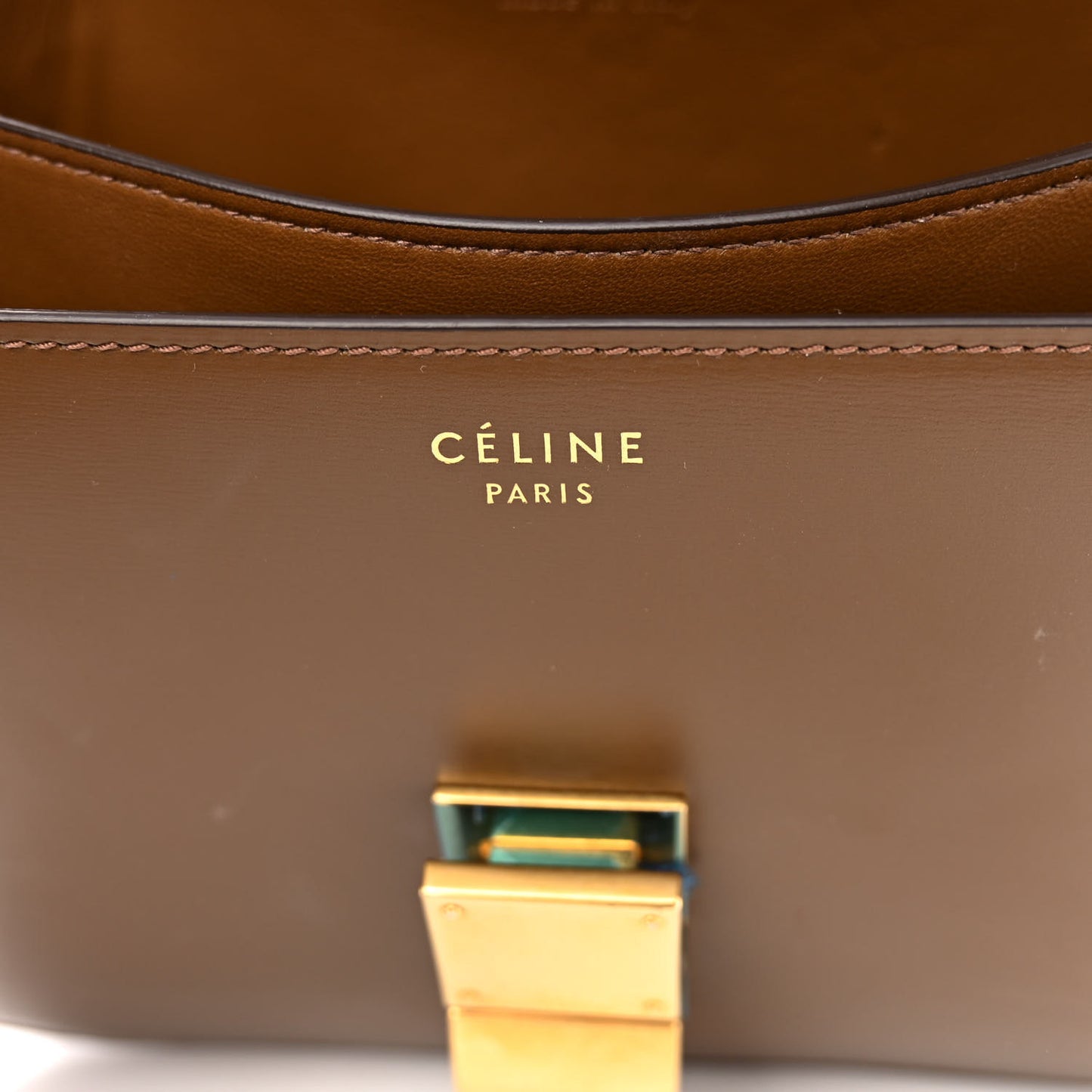 Box Calfskin Medium Classic Box Flap Bag Camel