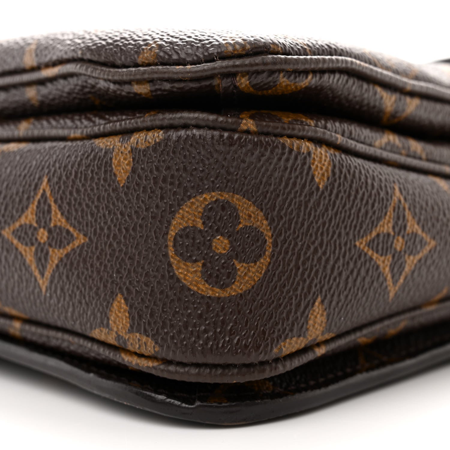 Louis Vuitton Monogram Pochette Metis 10 of 15
