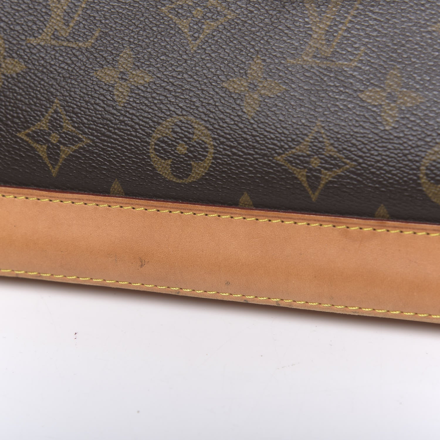 Louis Vuitton Monogram Alma PM 8 of 13