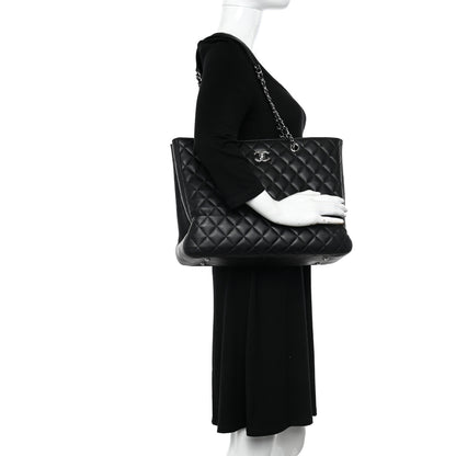 Chanel Calfskin Quilted Large Turn Lock Shopping Tote Black 2 of 11