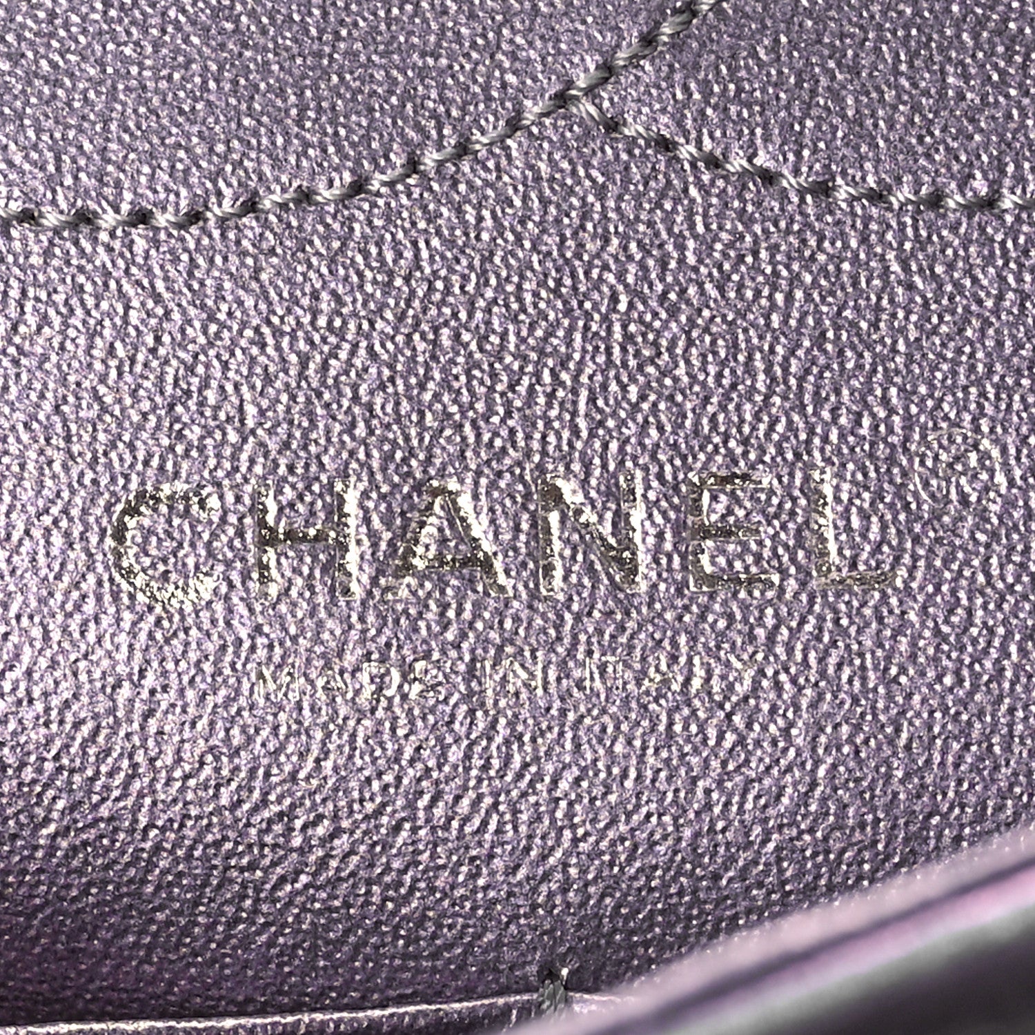 Chanel Iridescent Lambskin Quilted 2.55 Reissue 226 Flap Light Purple 6 of 10