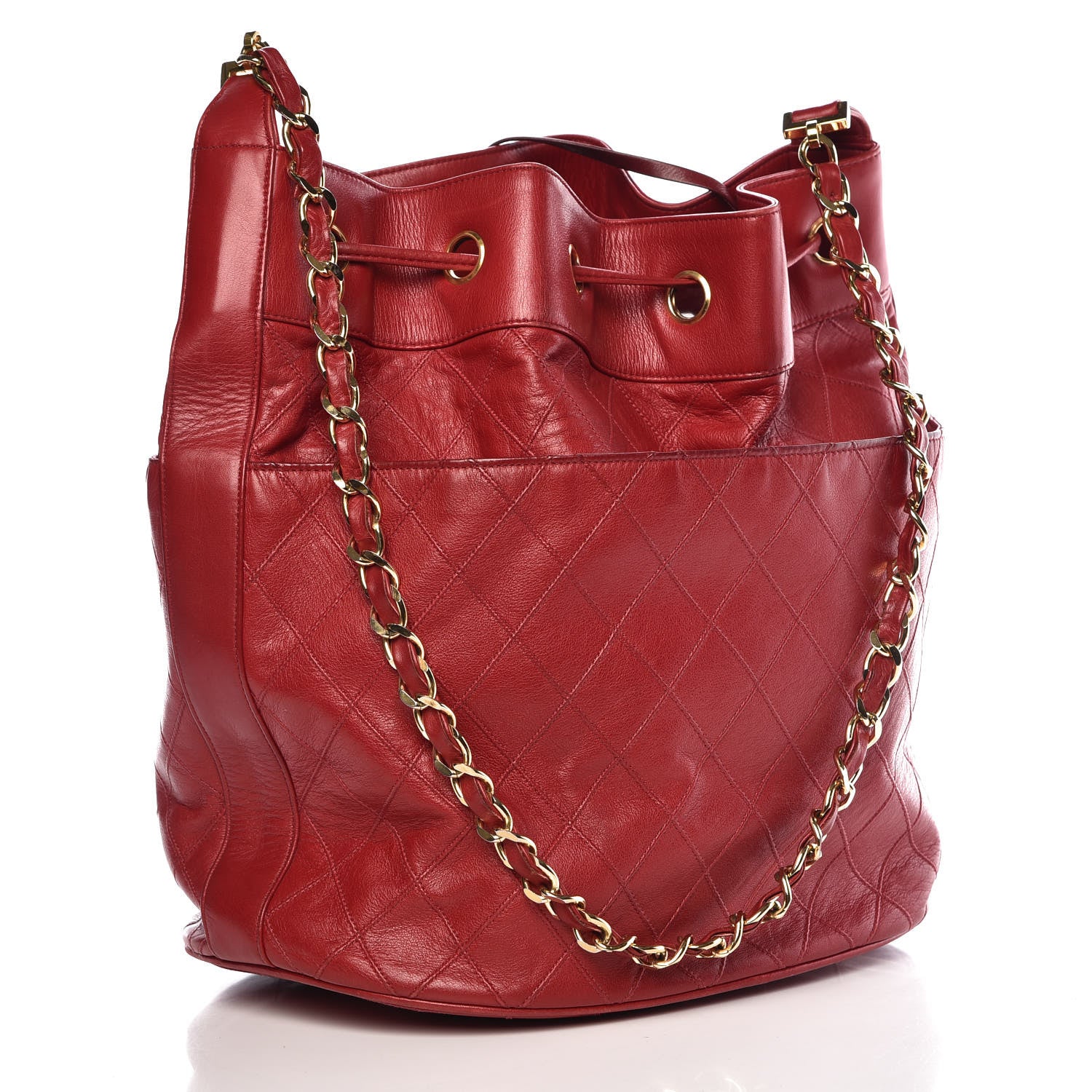 Chanel Lambskin Diamond Stitched CC Drawstring Shoulder Bag Red 4 of 13