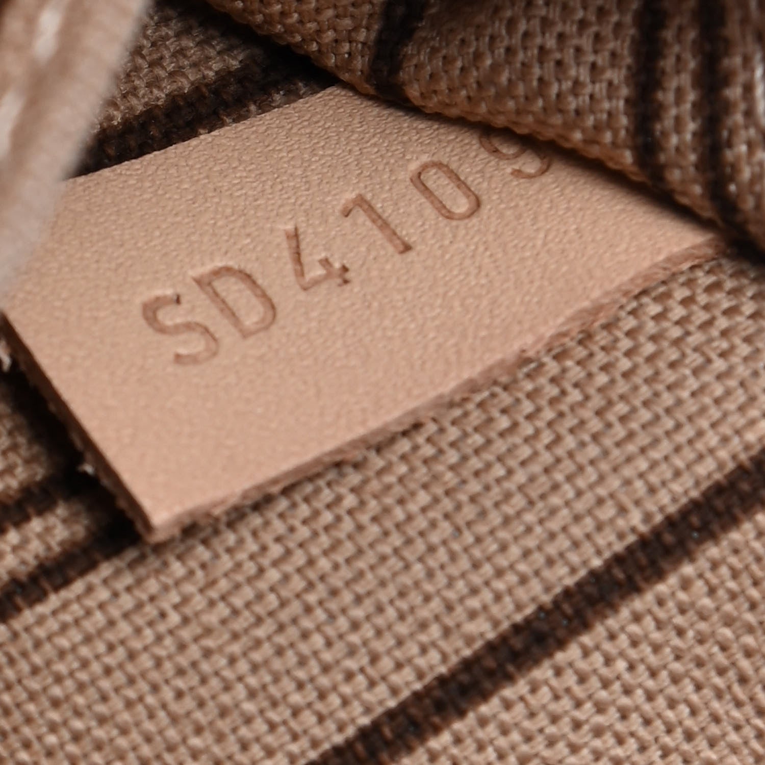 Louis Vuitton Monogram Neo Neverfull GM 8 of 10