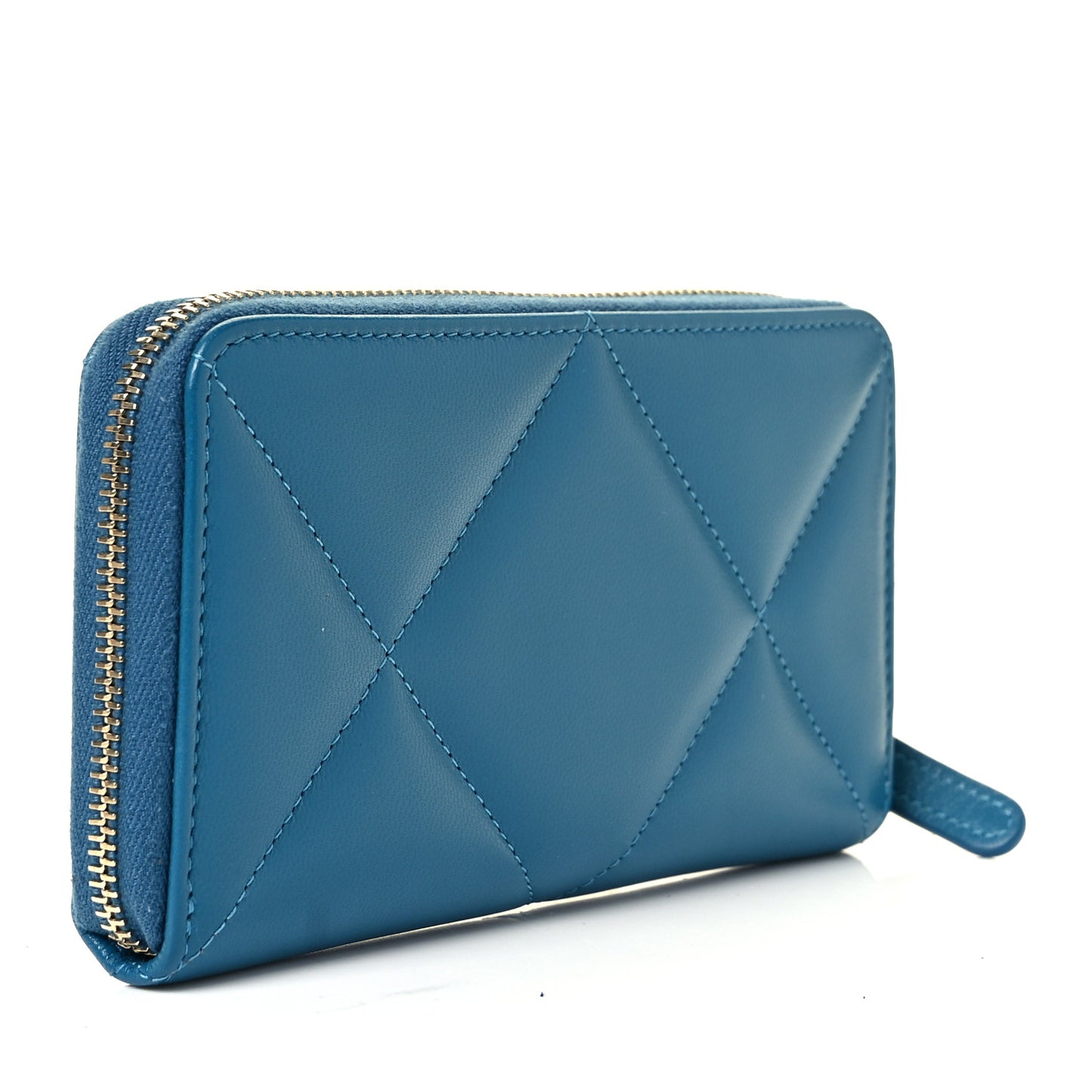 Shiny Goatskin Quilted Medium Chanel 19 Zipped Wallet Turquoise