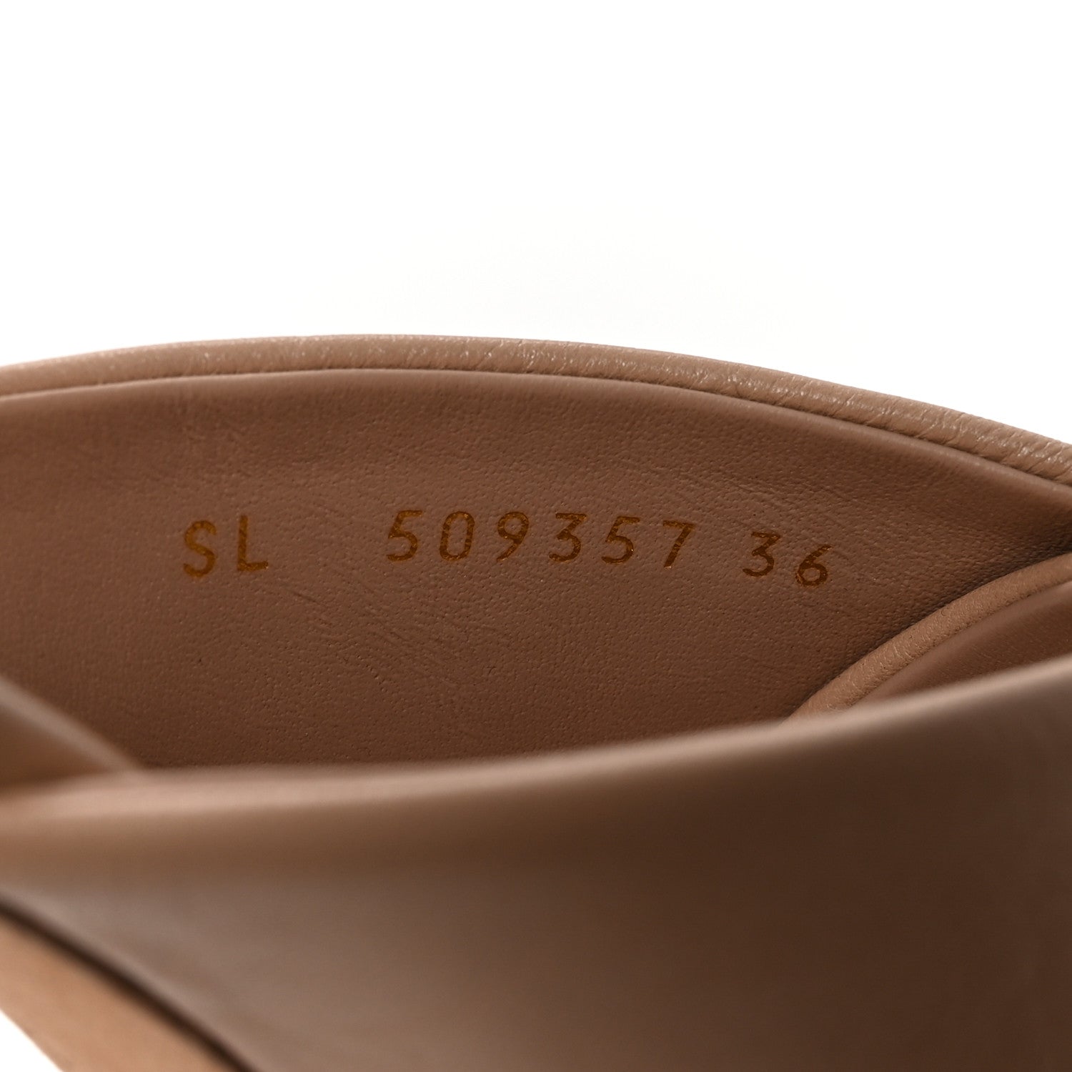 Saint Laurent Calfskin LouLou 70 Mules 36 Nude 9 of 10