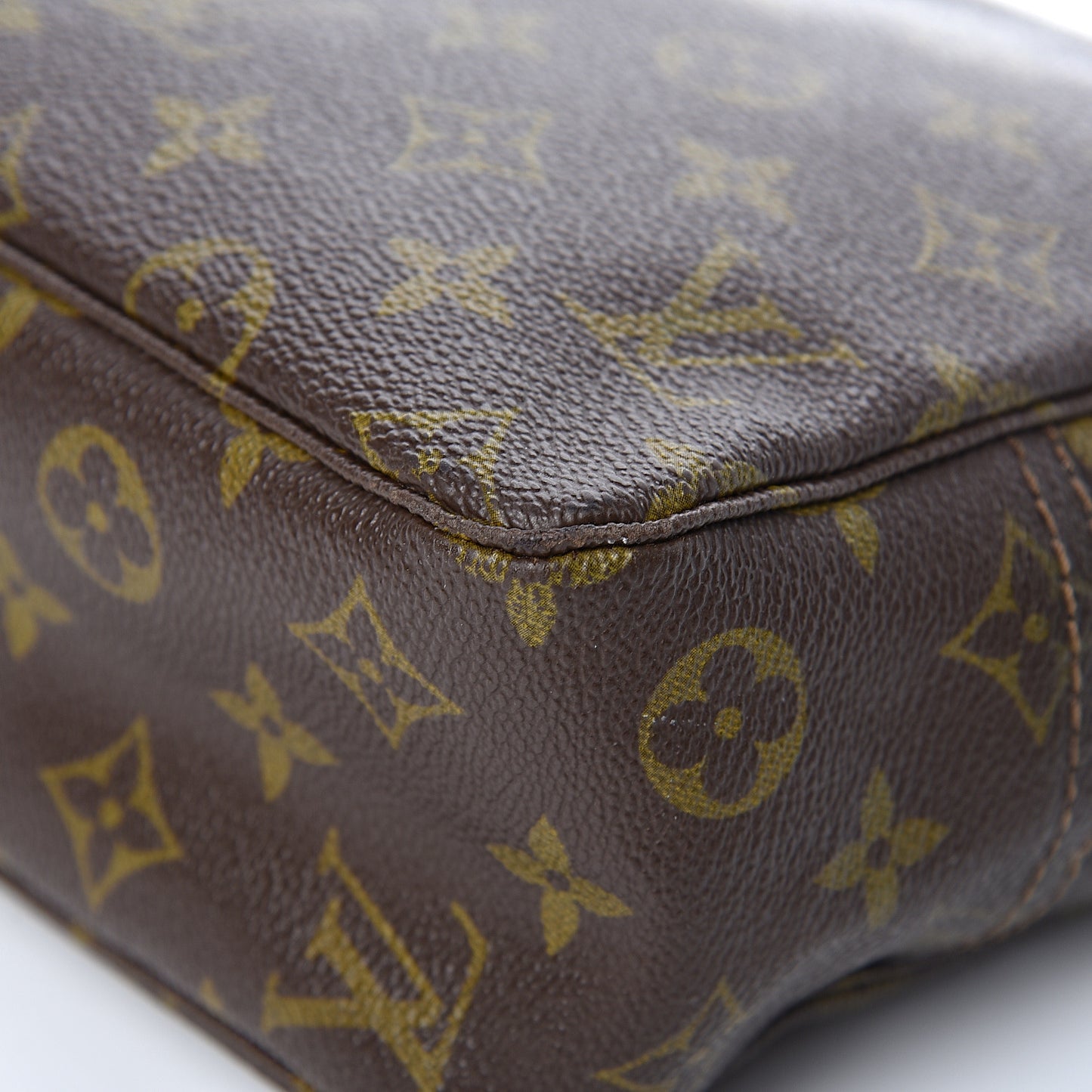 Monogram Trousse Toilette 28