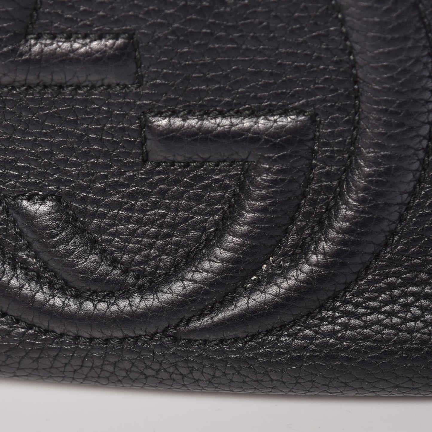 Pebbled Calfskin Small Soho Disco Bag Black