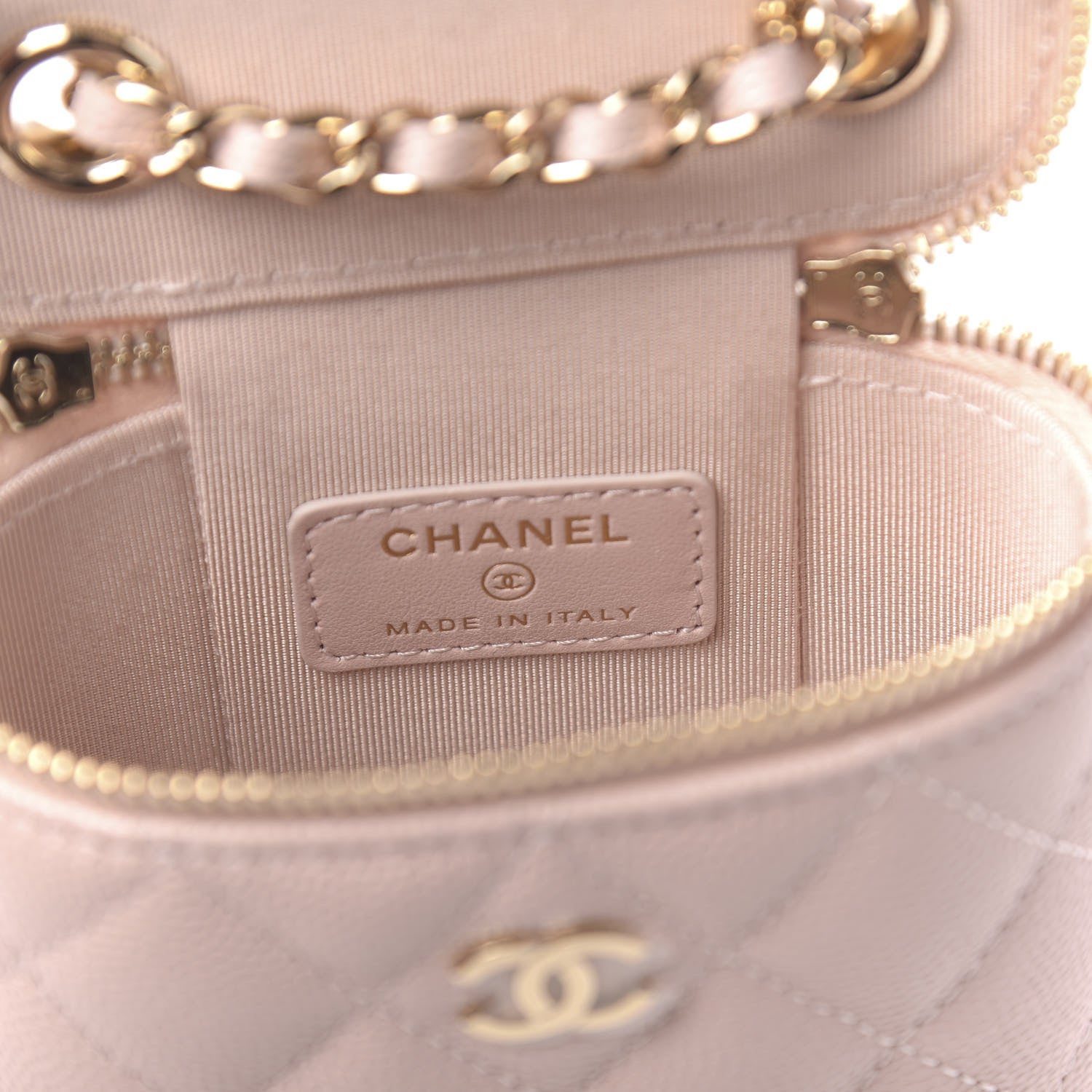 Chanel Caviar Quilted Small Vertical Coco Beauty Vanity Case With Chain Light Pink 7 of 11