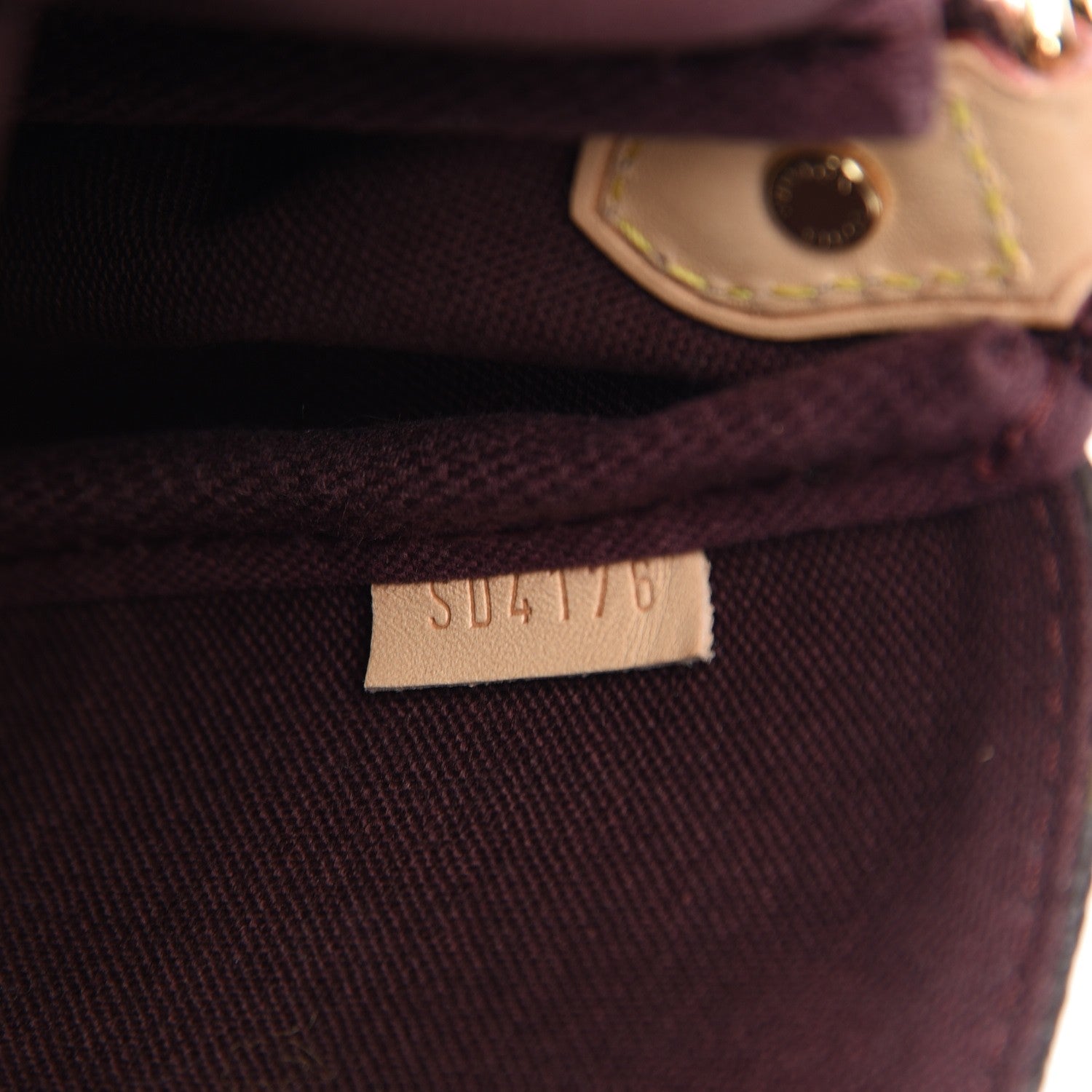 Louis Vuitton Monogram Favorite MM 9 of 15