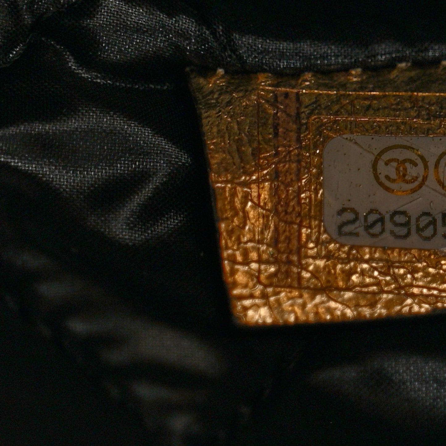 Metallic Lambskin Medium Je Ne Suis Pas En Solde Pouch Clutch Gold