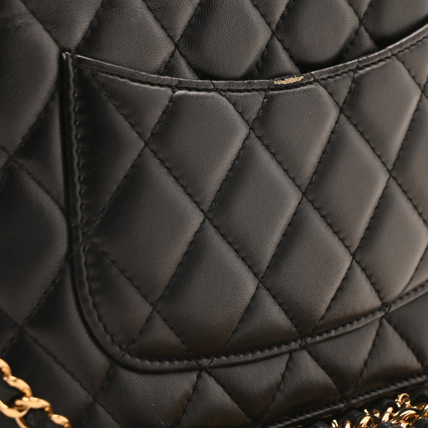 Lambskin Quilted Wallet On Chain WOC Black