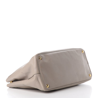 Prada Saffiano Lux Large Tote Argilla 4 of 19