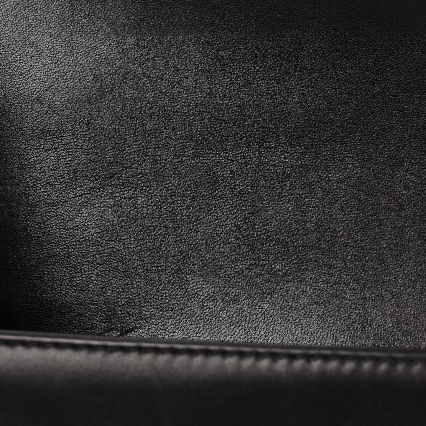 Lambskin Medium Celtic Boy Flap Black